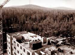 Новоуральск. 1970-е годы. Строительство Новоуральска ведется индустриальными методами.